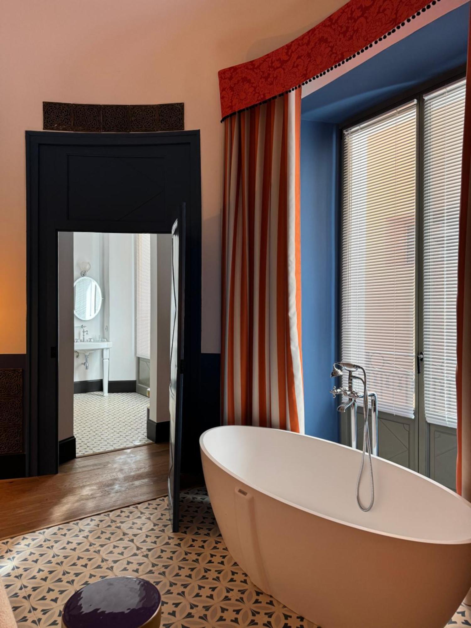 Deluxe Suite,1651542337:JPEG