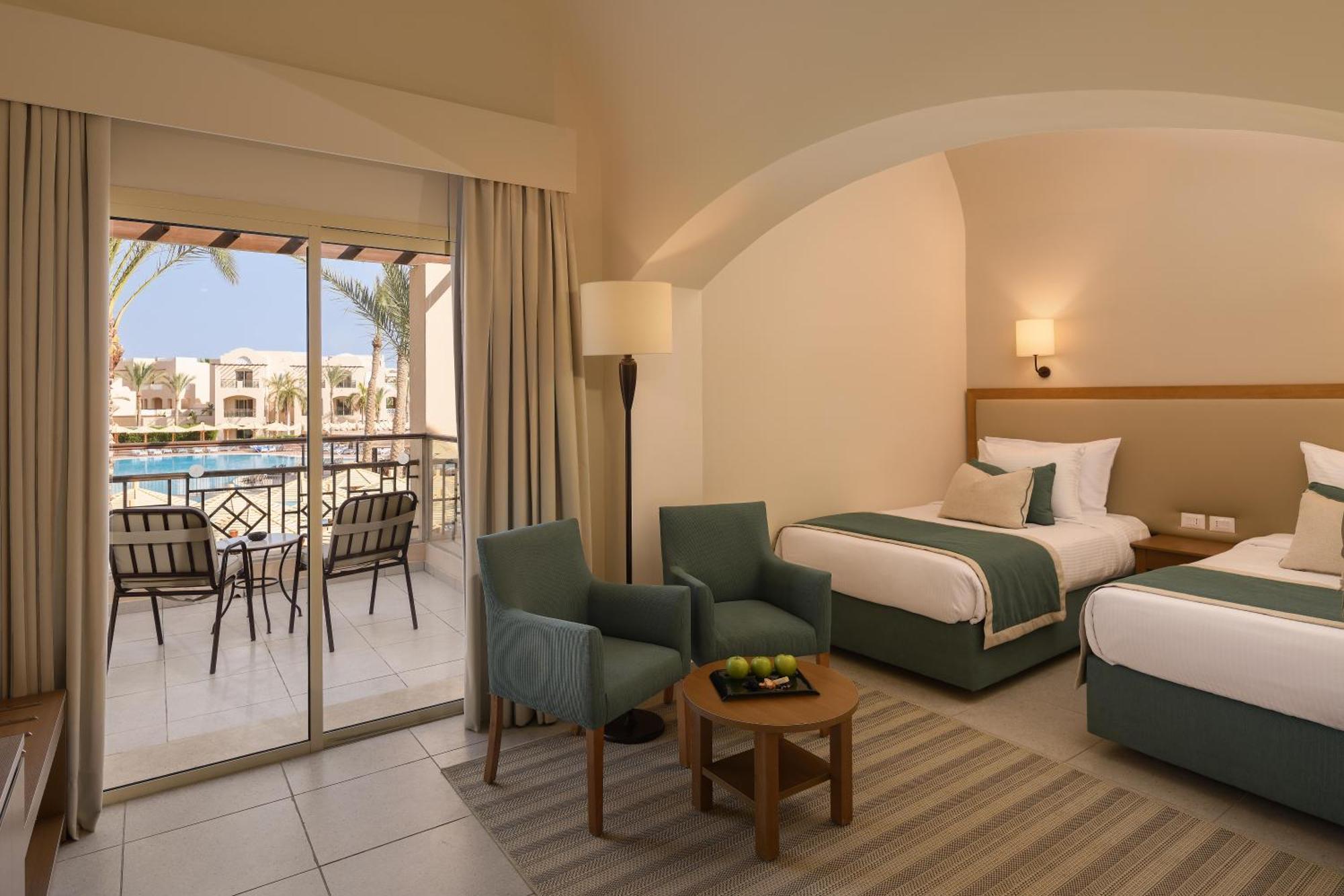 Superior Queen or Twin Room with Pool View