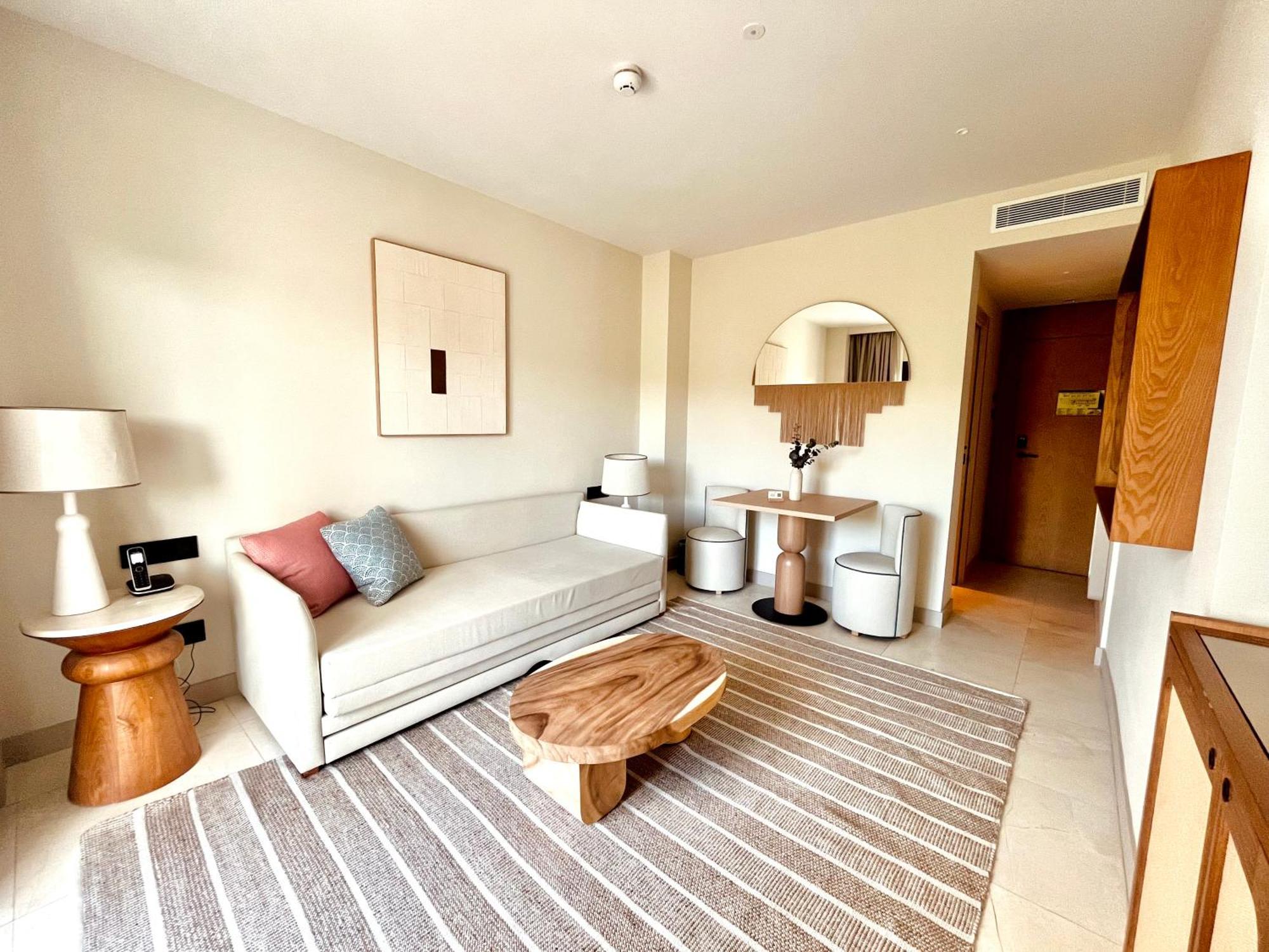 Signature Level Studio Suite