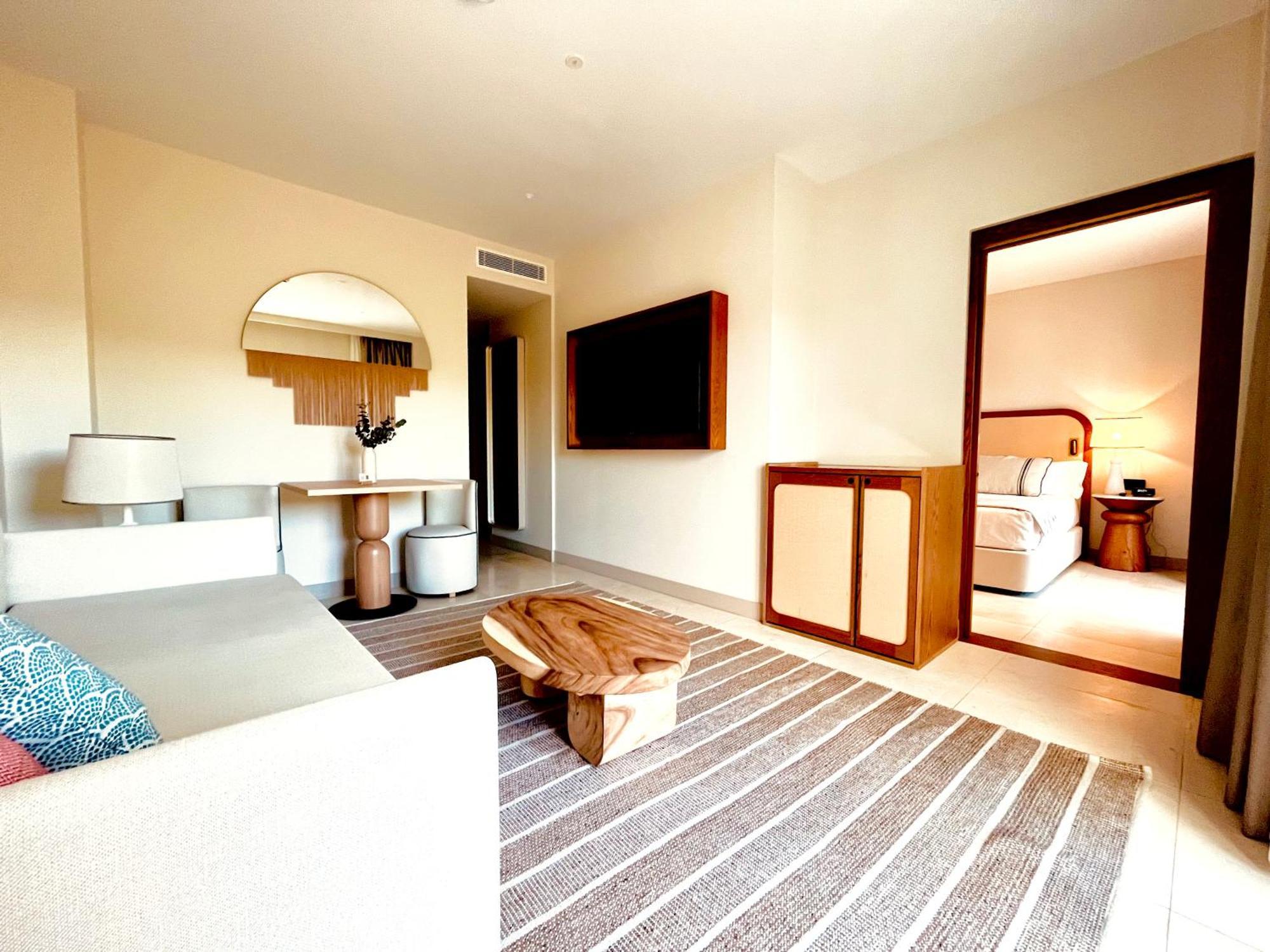 Signature Level Studio Suite