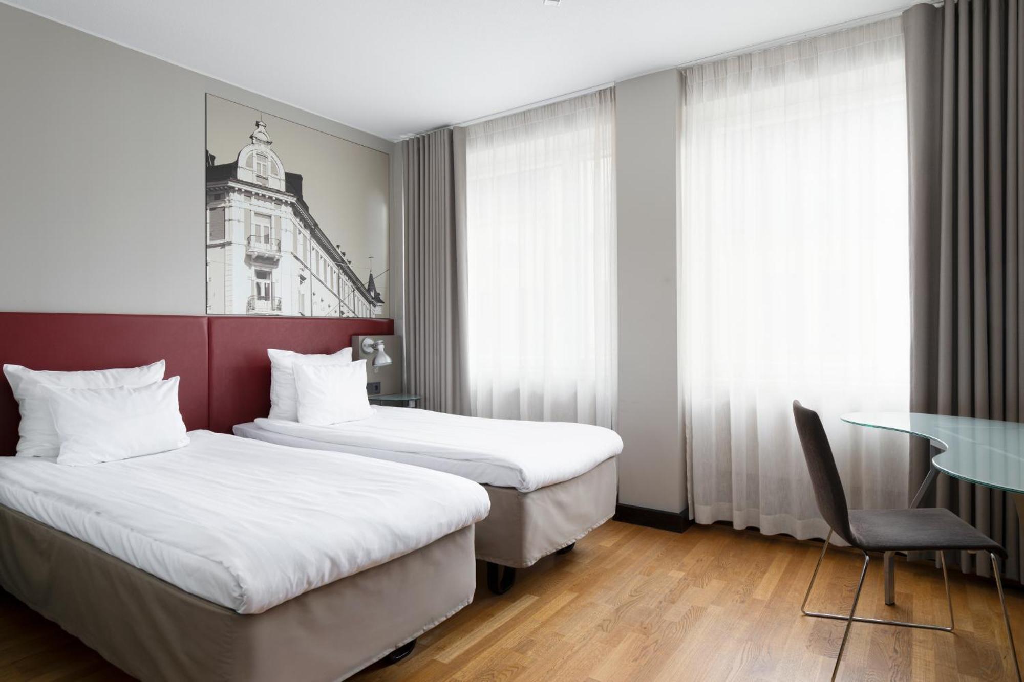Standard Twin Room,1680577771:JPEG