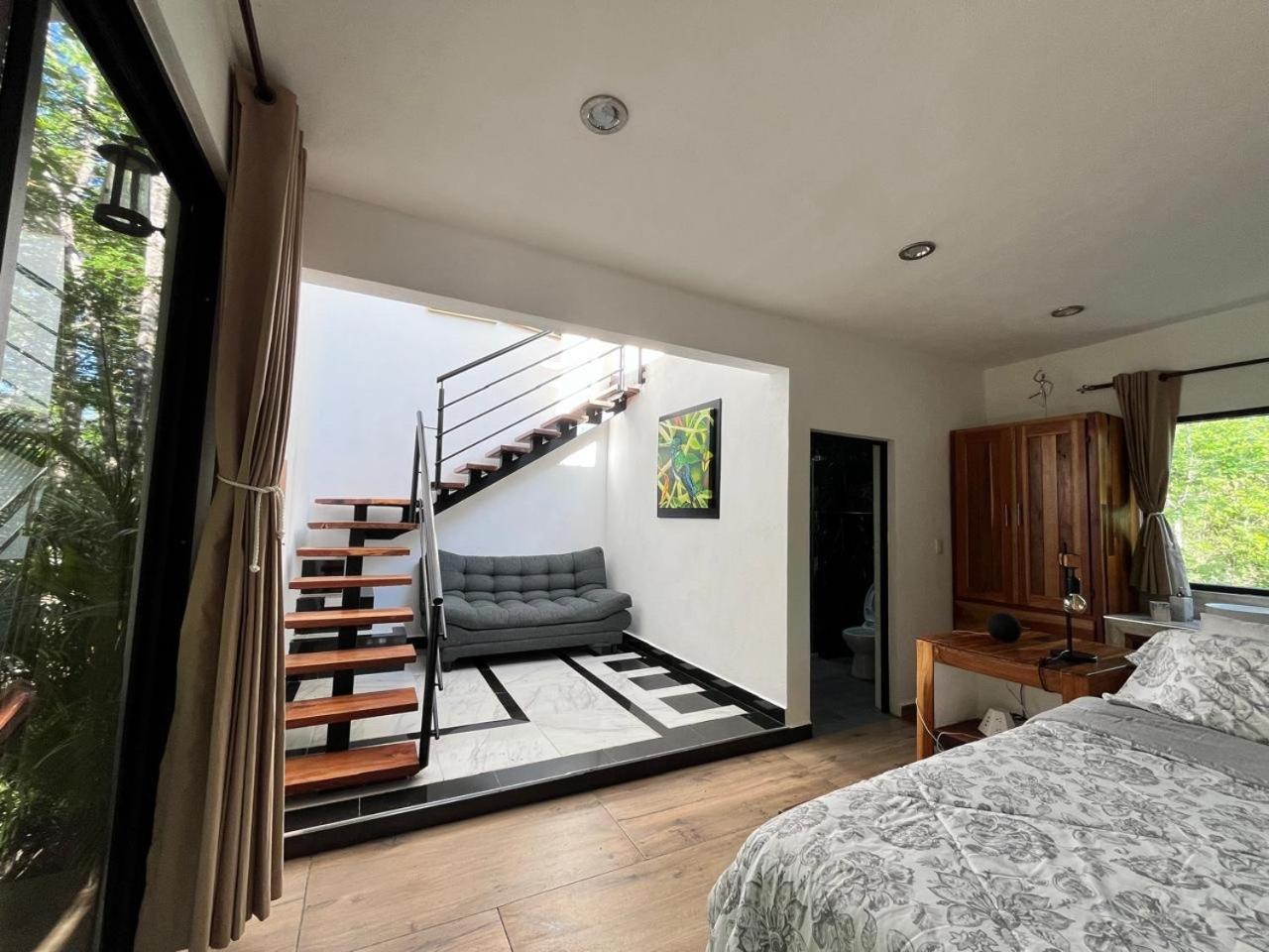 Deluxe Family Suite,1688232276:JPEG