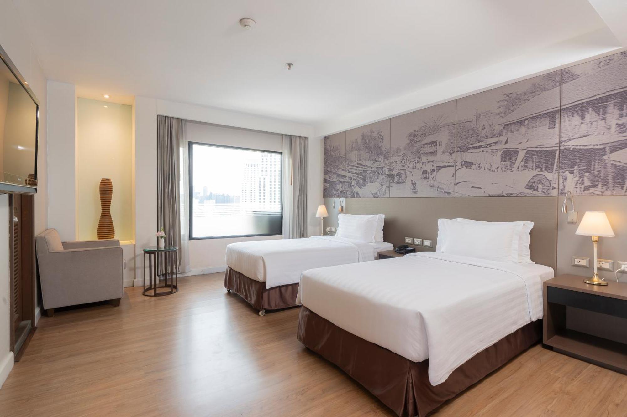Luxury Suite,1695743689:JPEG