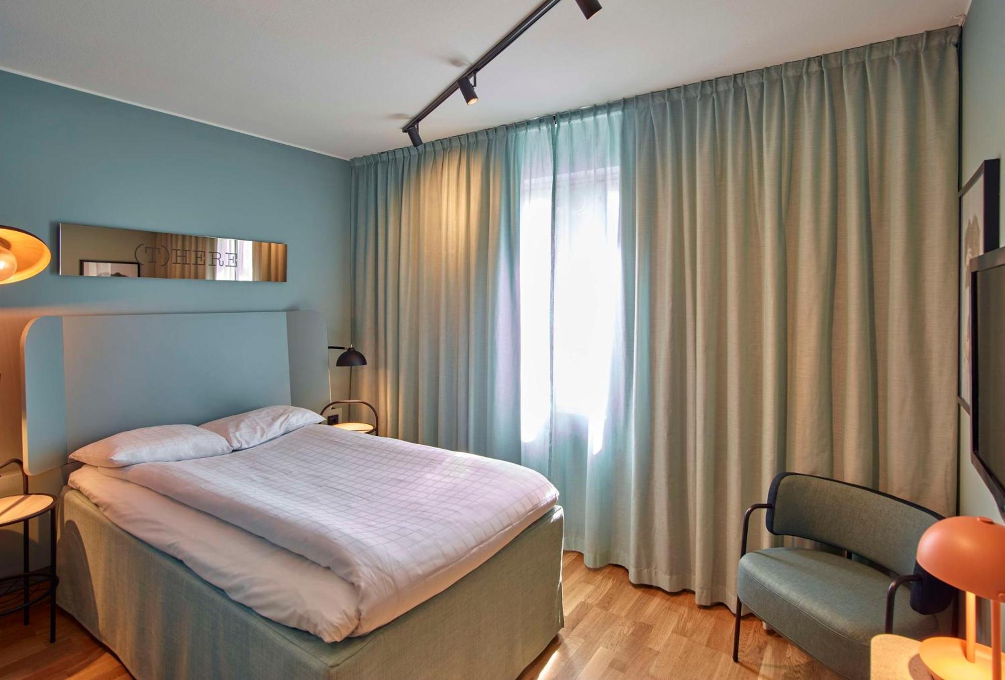 Single Room,1704917986:JPEG