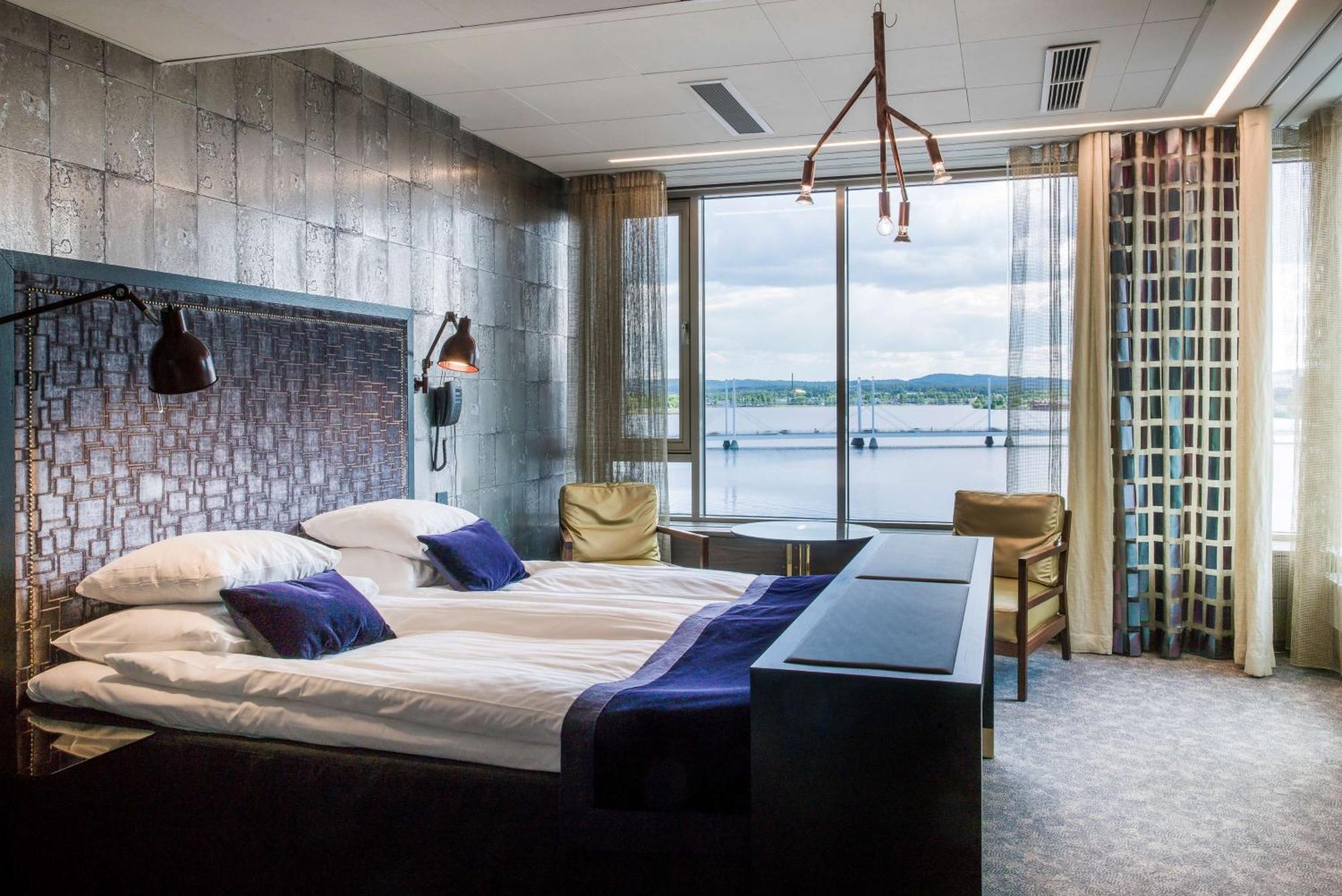 Junior King Suite,327178234:JPEG