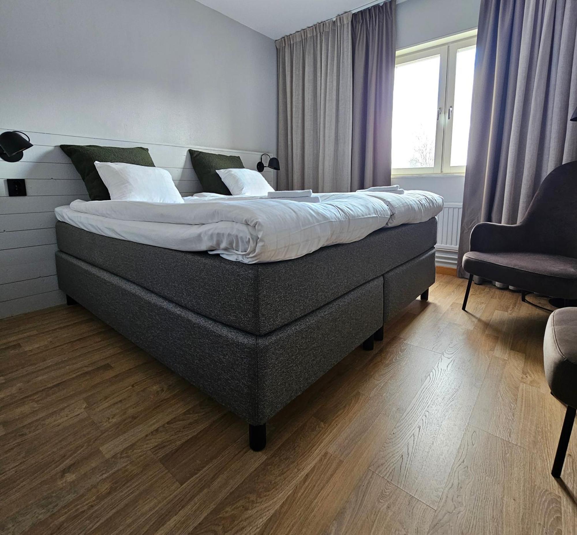 Standard Double Room,464662728:JPEG