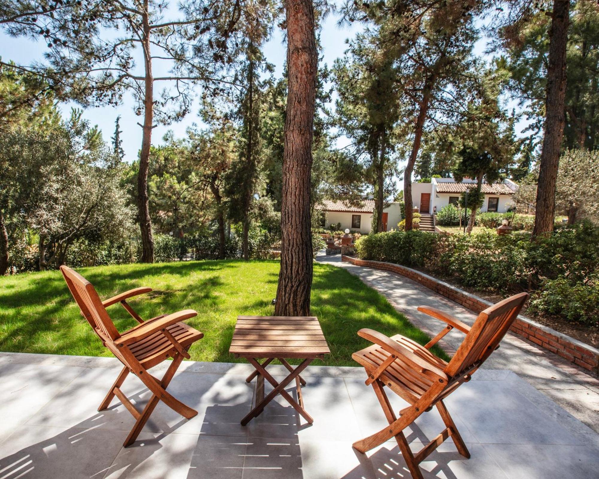 Superior Double or Twin Room Garden View