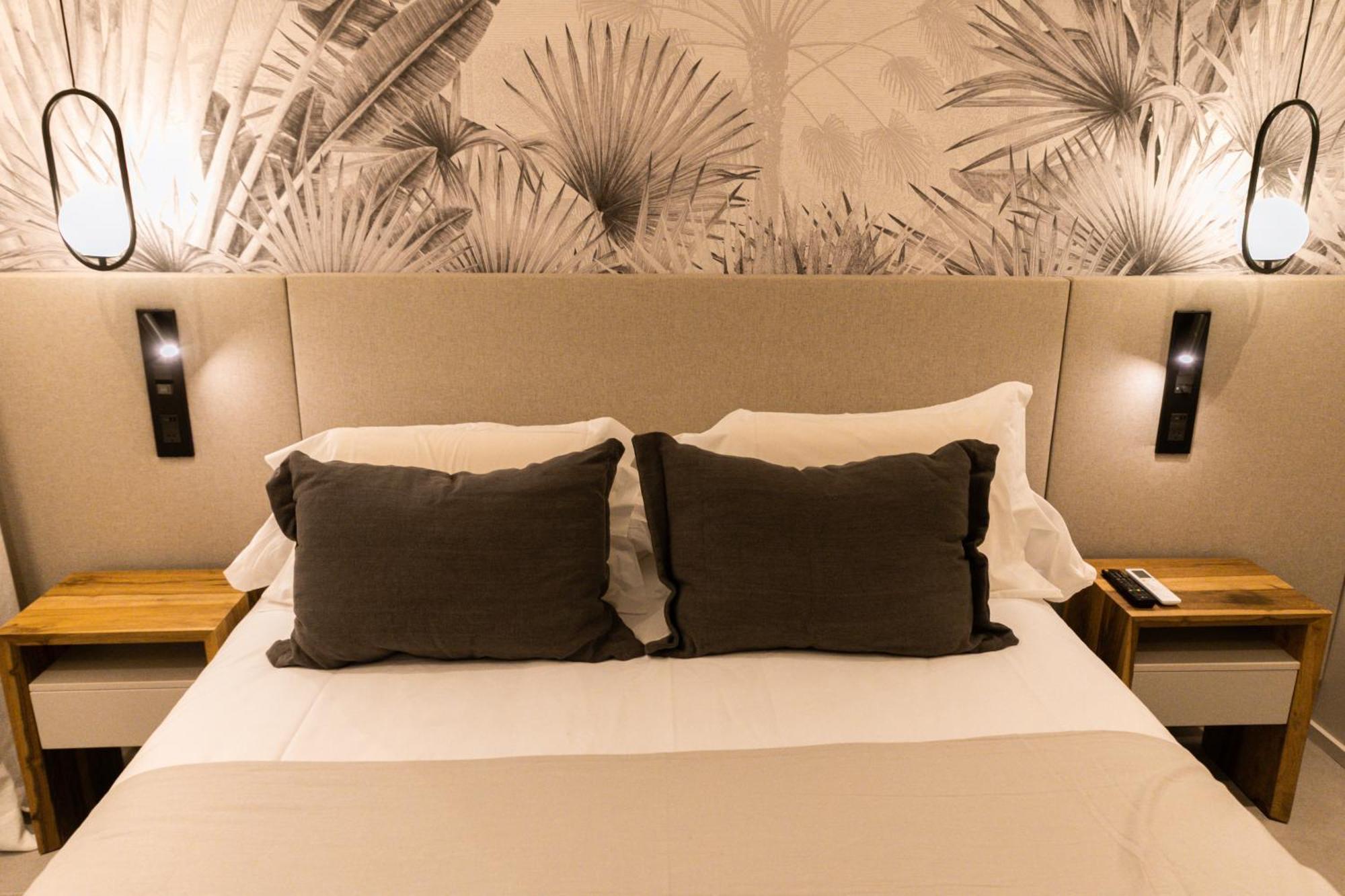 Quarto Duplo