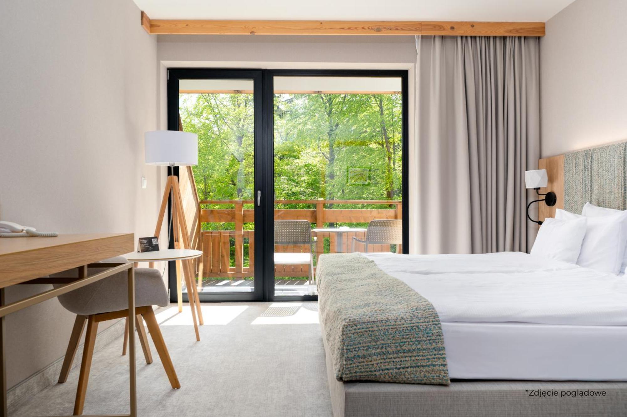 Double or Twin Room Balcony