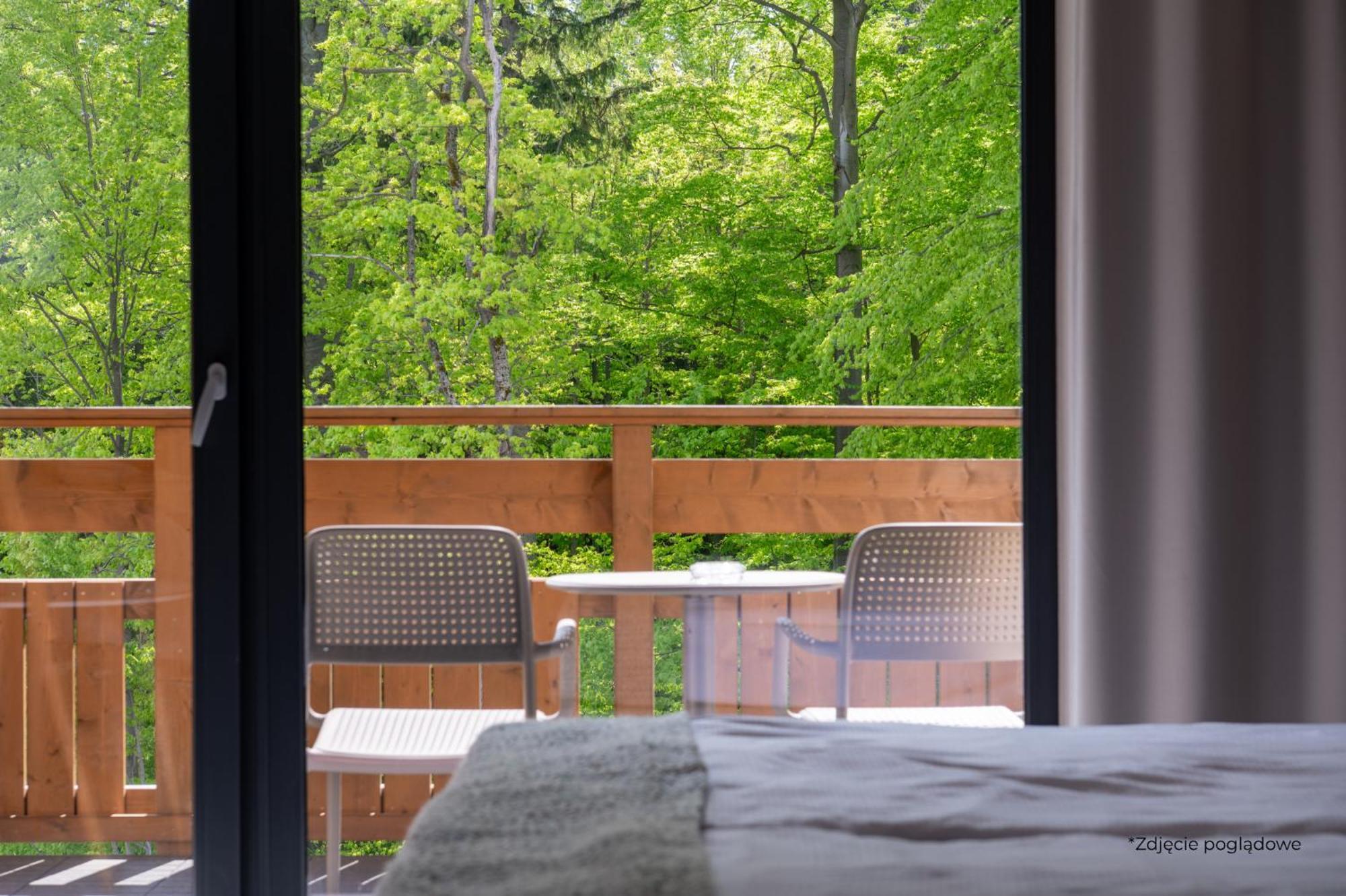 Double or Twin Room Balcony