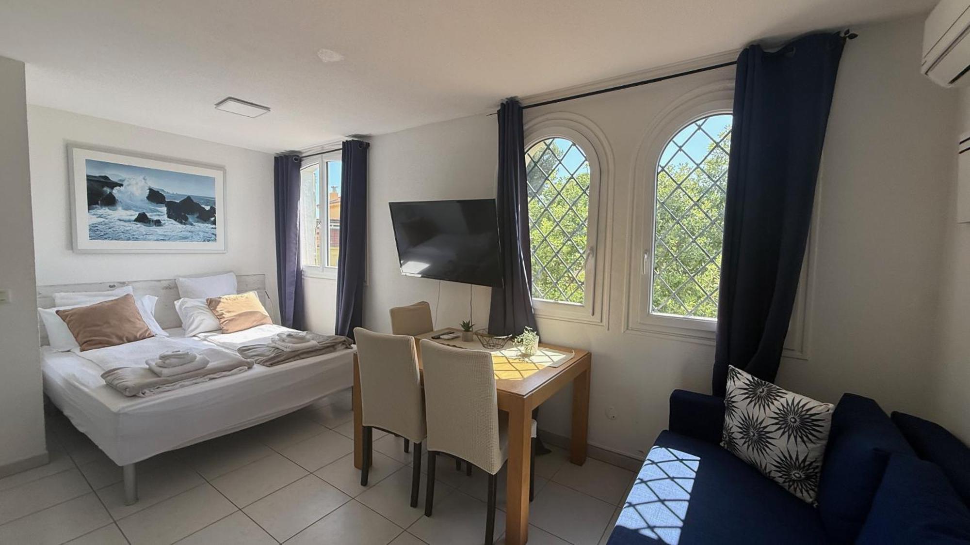Studio Suite,1773692642:JPEG