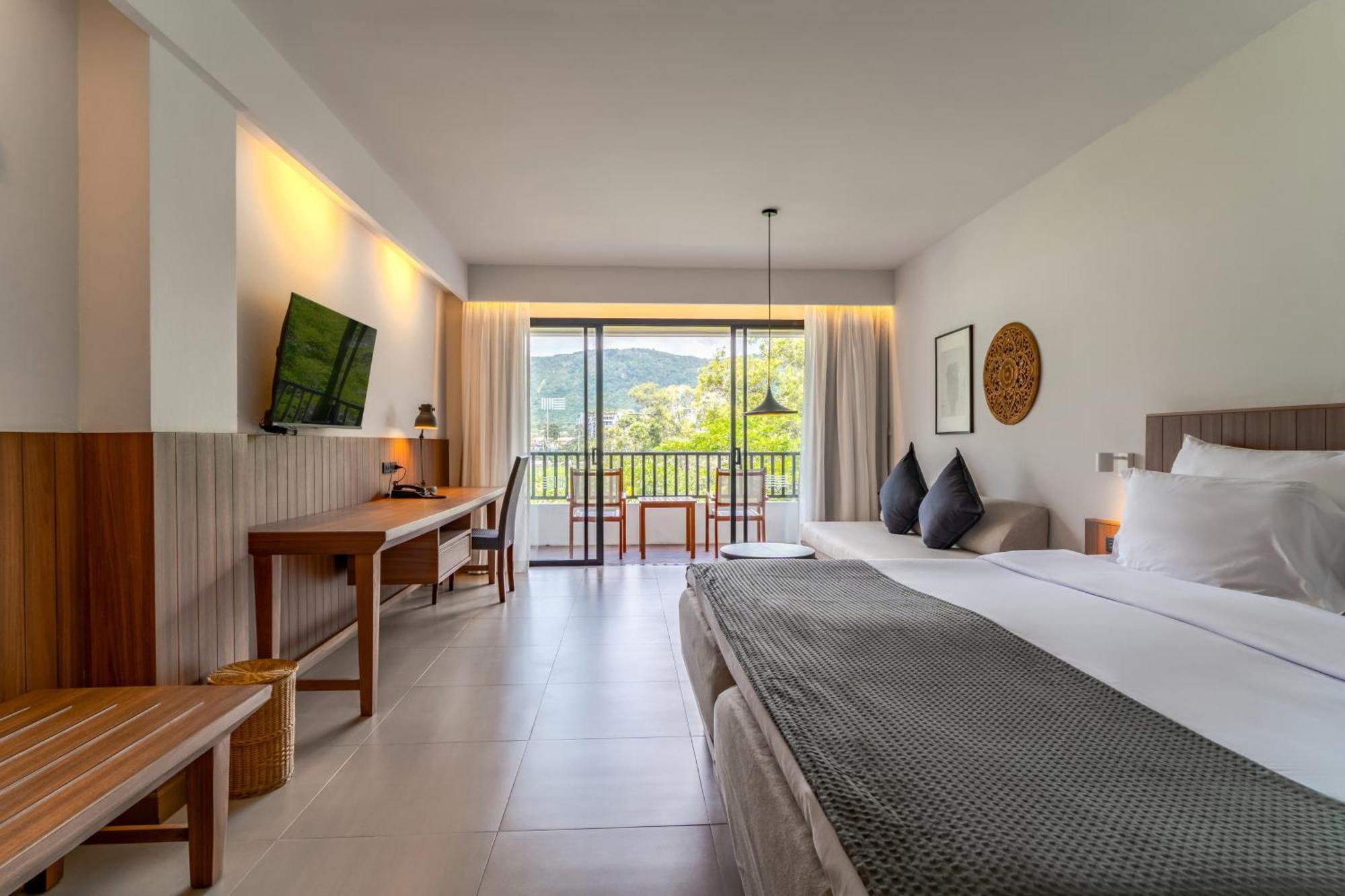Grand Deluxe Room