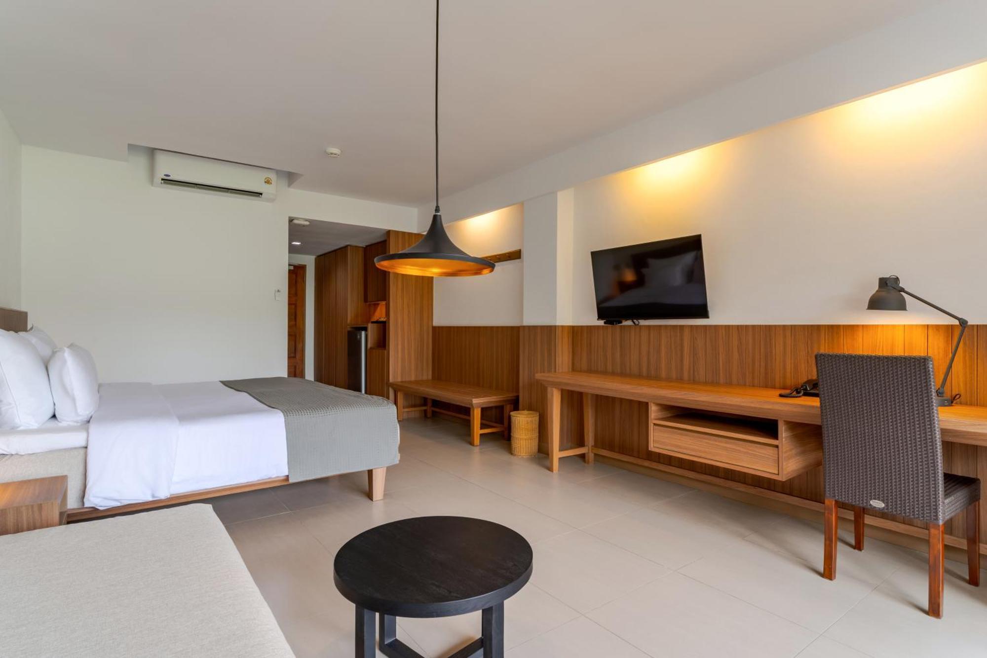 Grand Deluxe Room