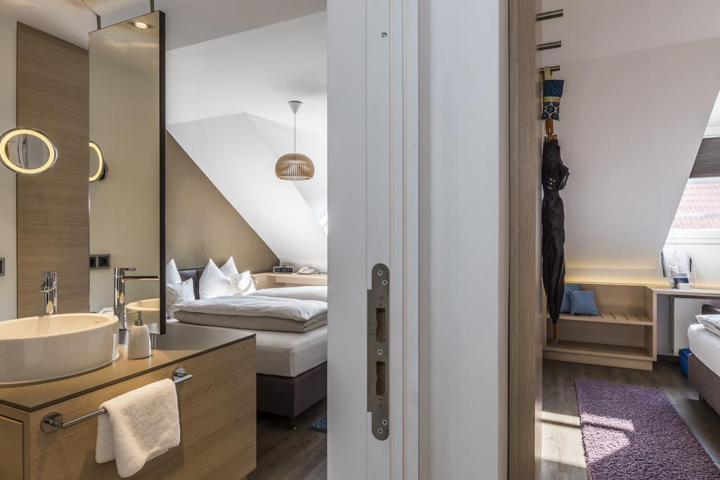 Lifestyle Double Room,193227034:JPEG