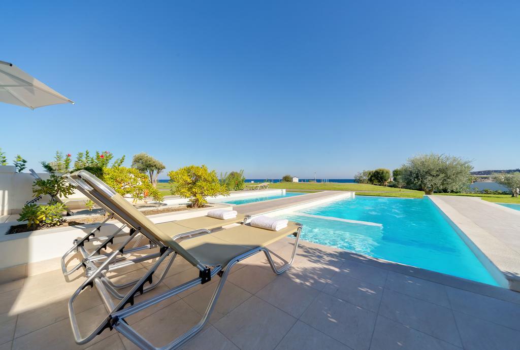 Suite Junior con piscina privada y vistas al mar