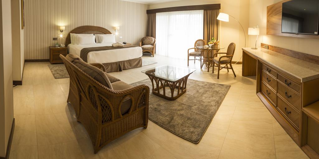 Junior Suite,272362601:JPEG