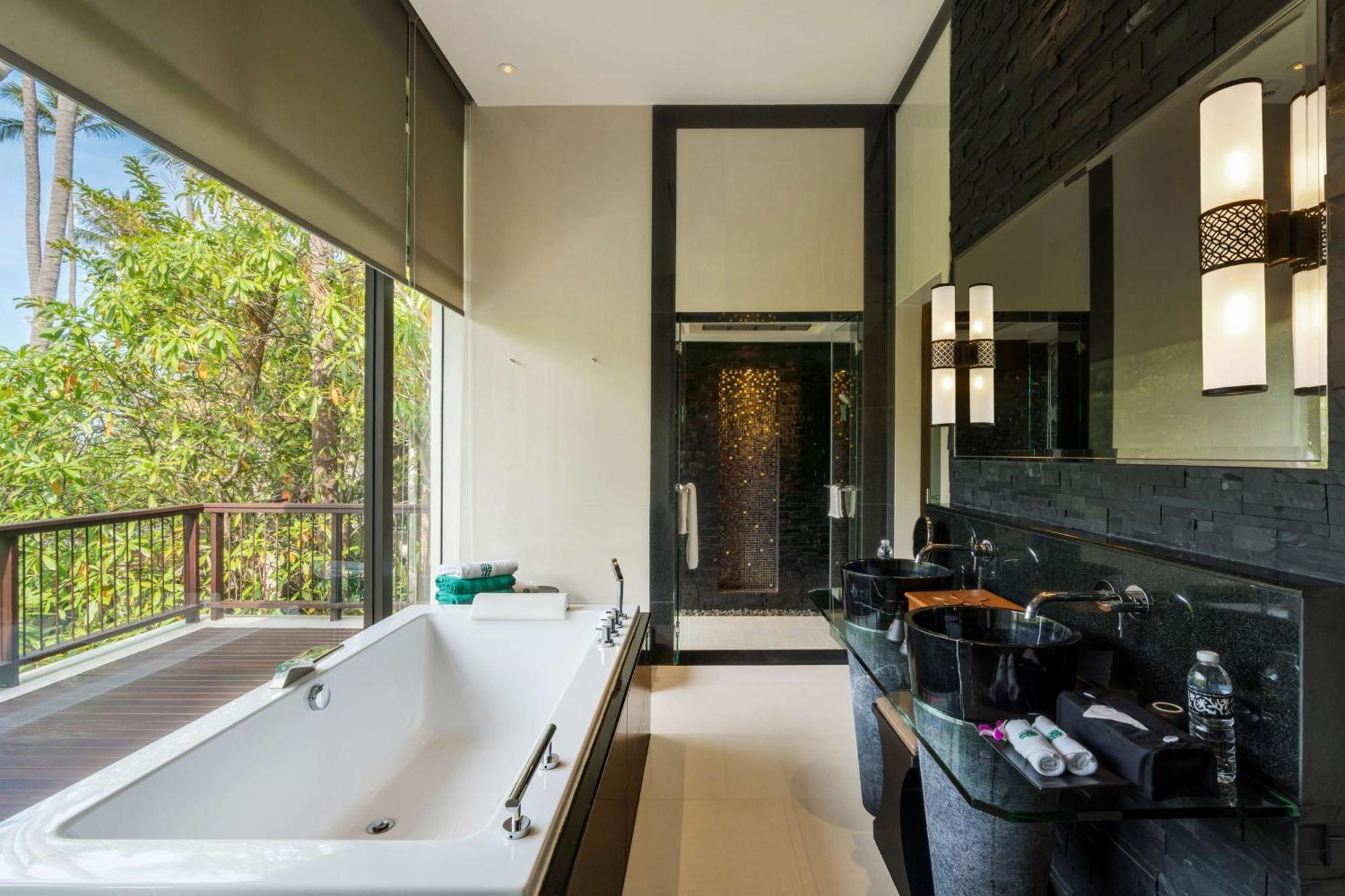 Horizon Hillcrest Familievilla met Zwembad