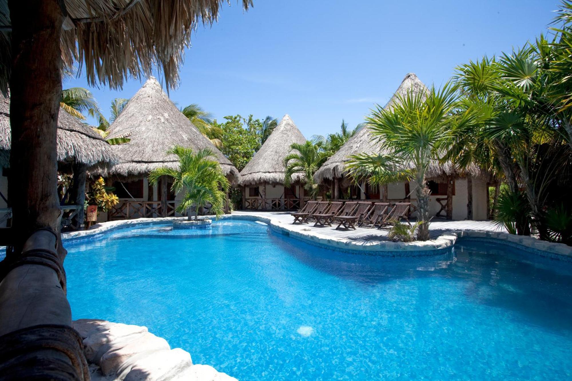 Bungalow with Pool View,1584476454:JPEG