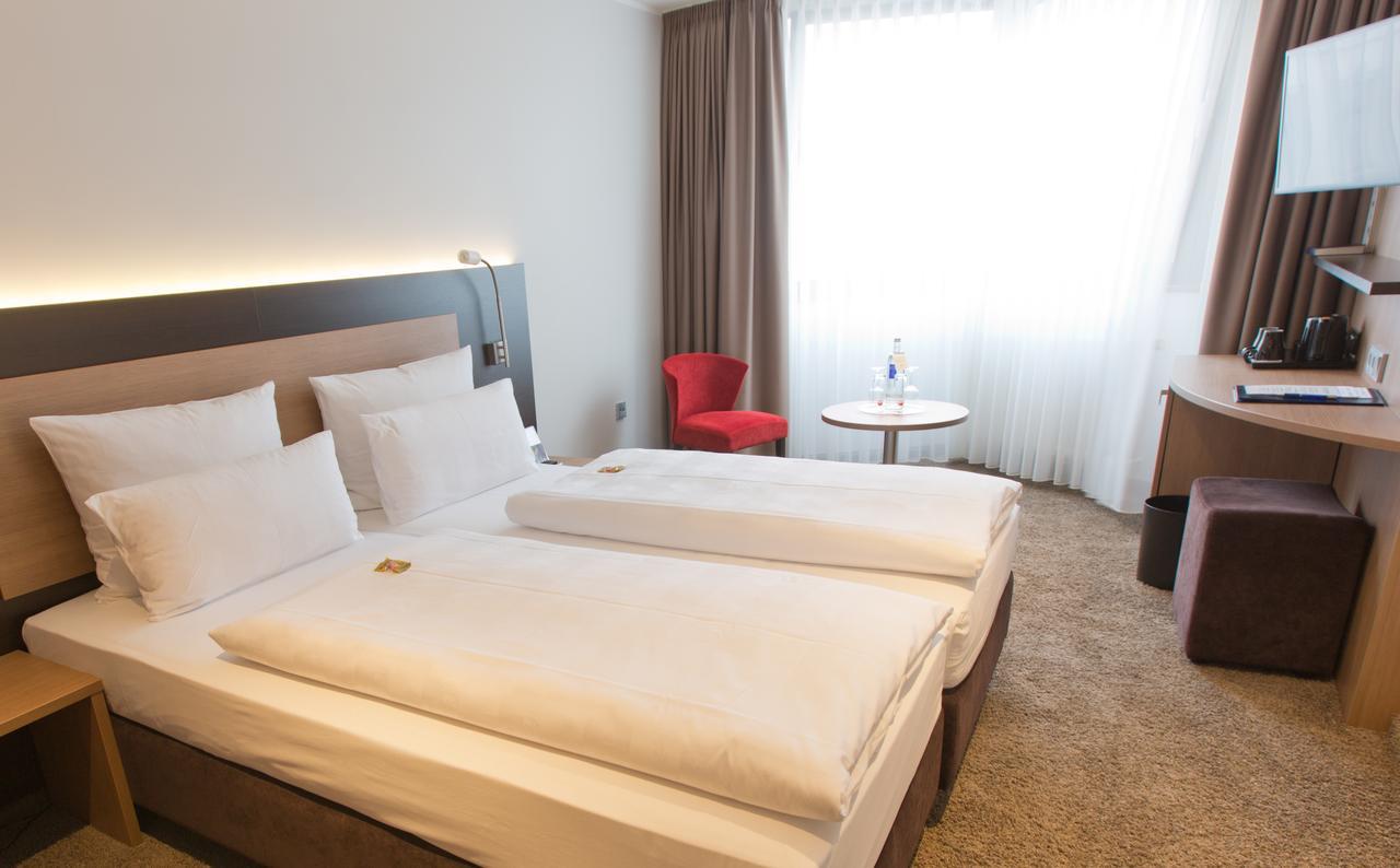 Double Room,1742580500:JPEG