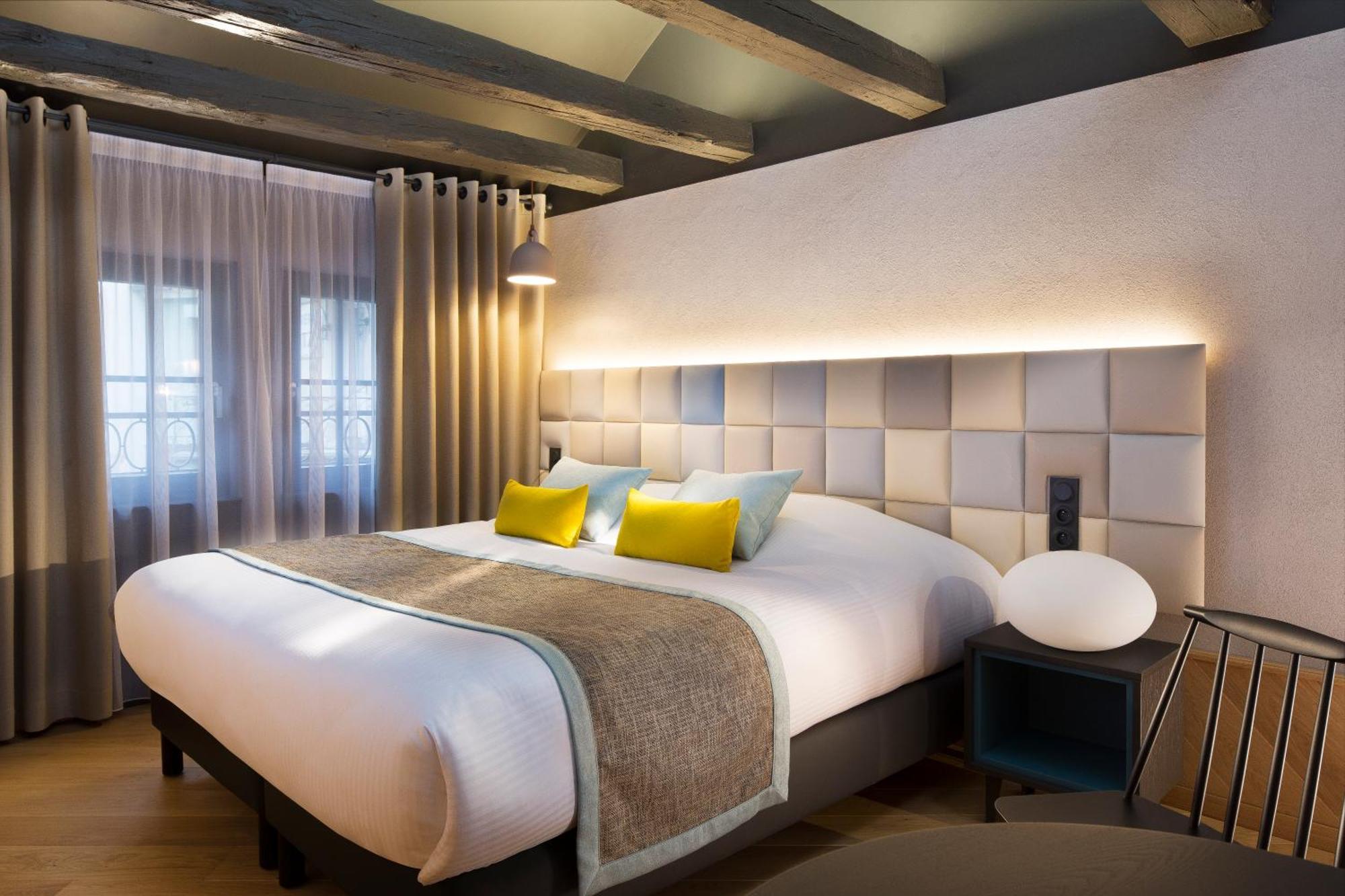 Double Suite,705881134:JPEG