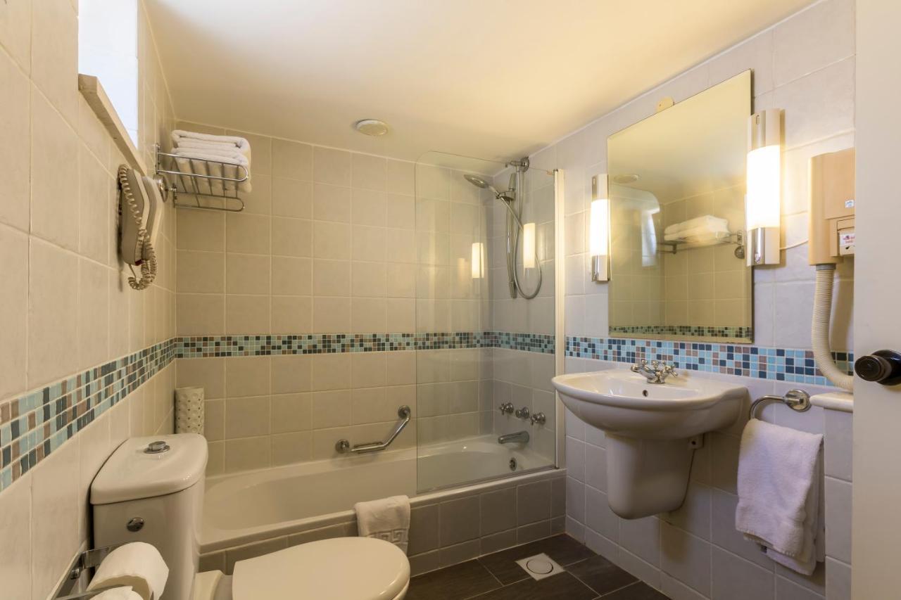 Standard Twin Room,1743126242:JPEG