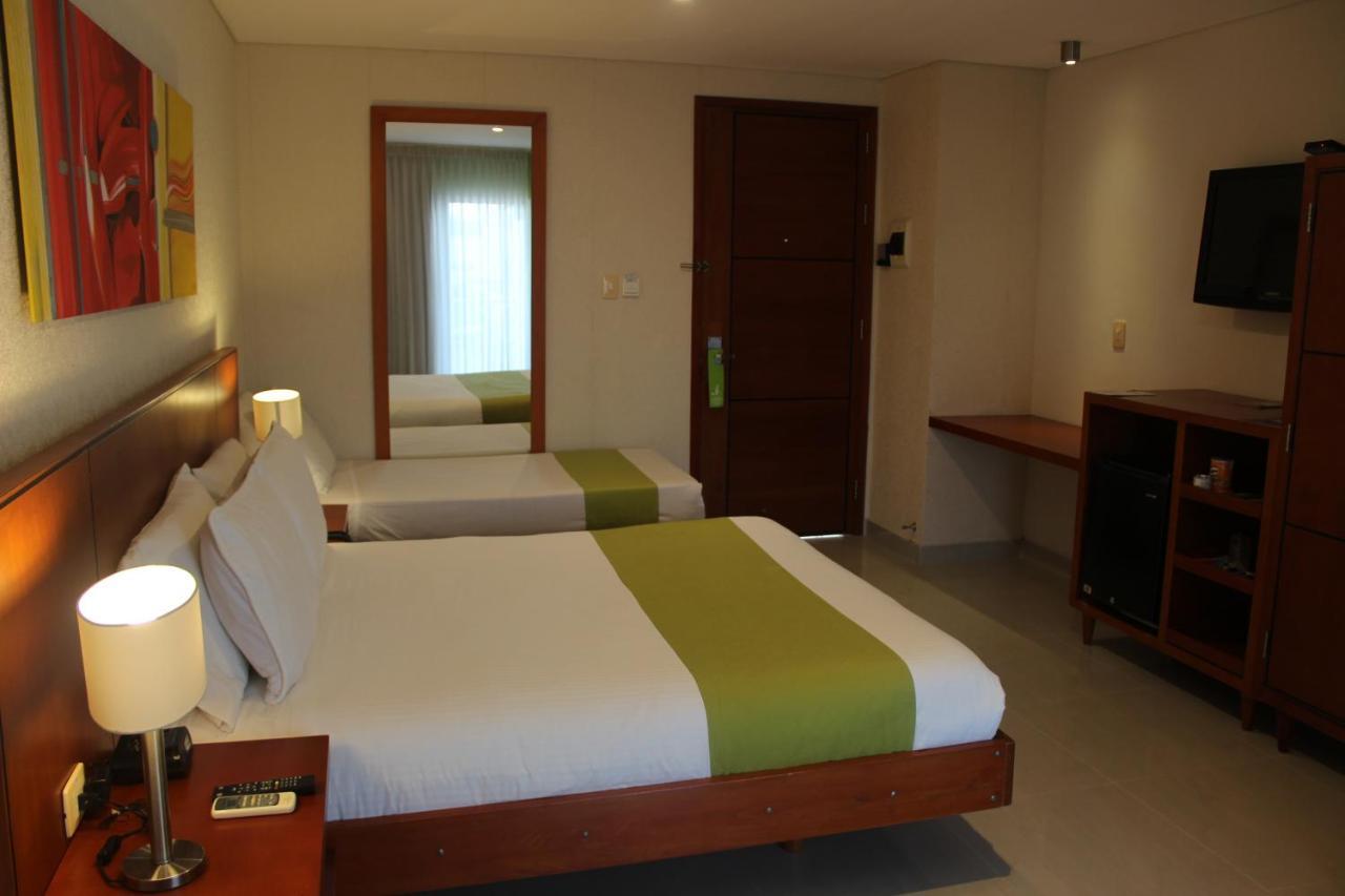 Triple Room,1223359471:JPEG