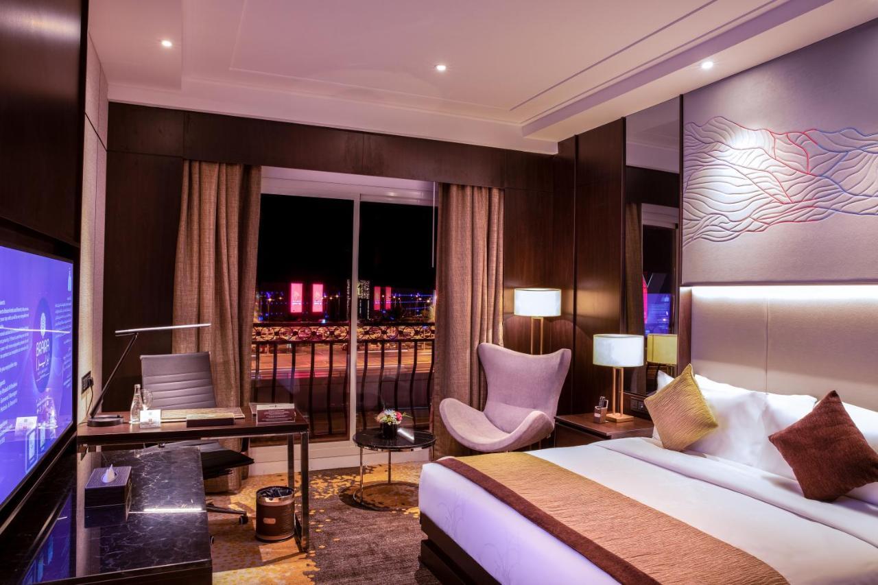 Premium King Room Balcony,771764275:JPEG
