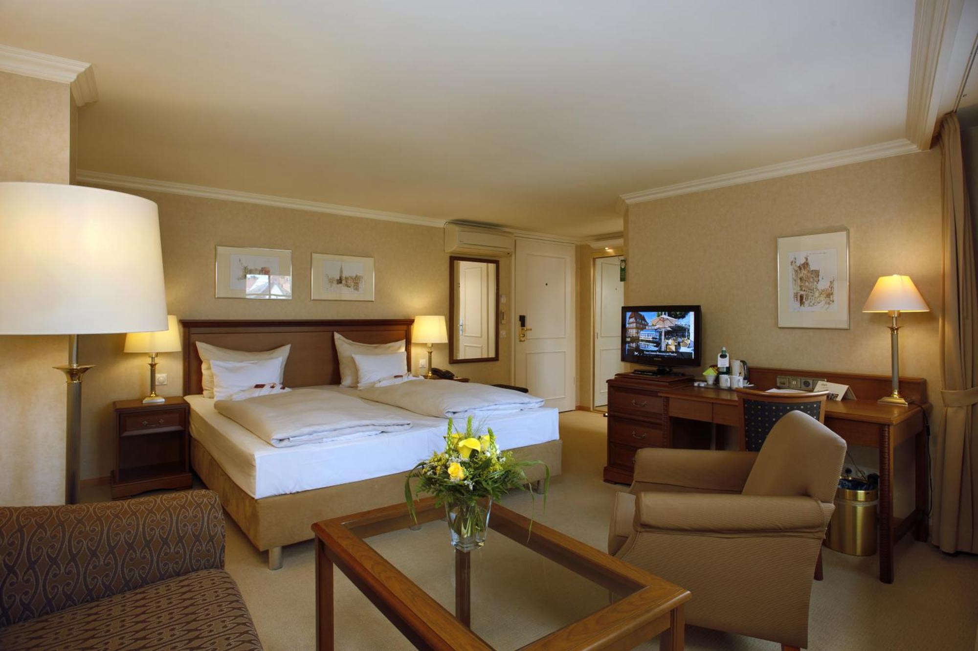 Junior Suite,1356238814:JPEG