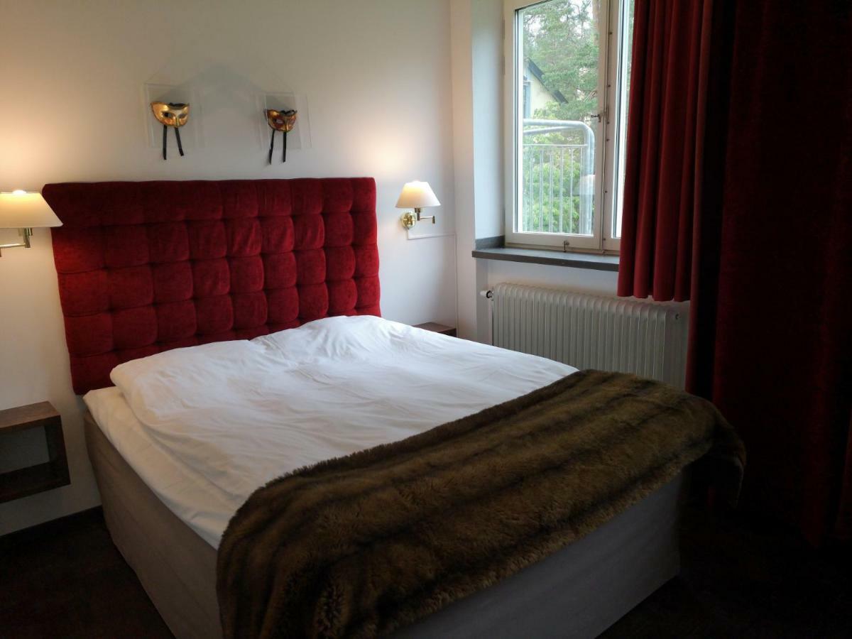 Double or Twin Room,1642960248:JPEG