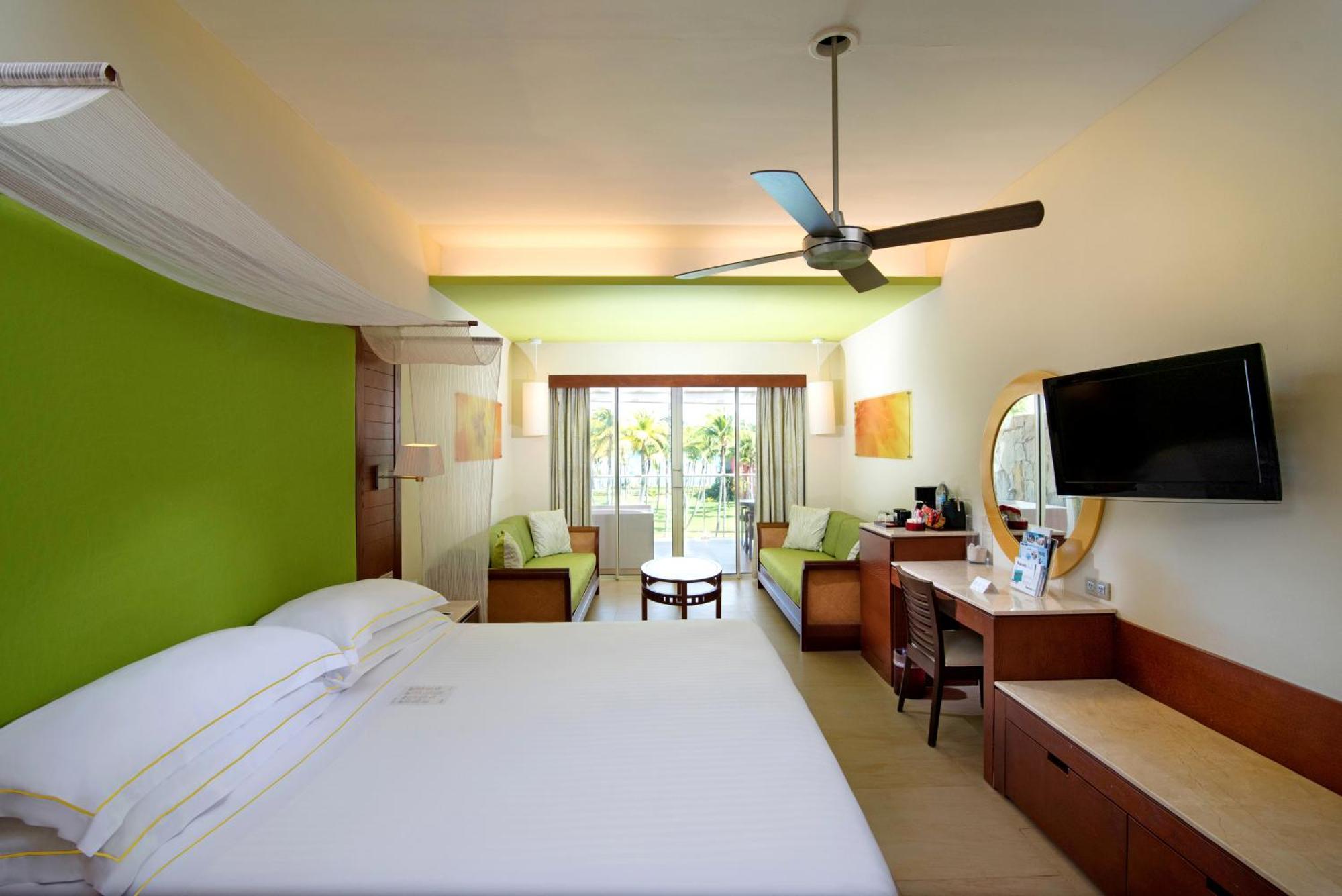 Junior Suite,1405793435:JPEG