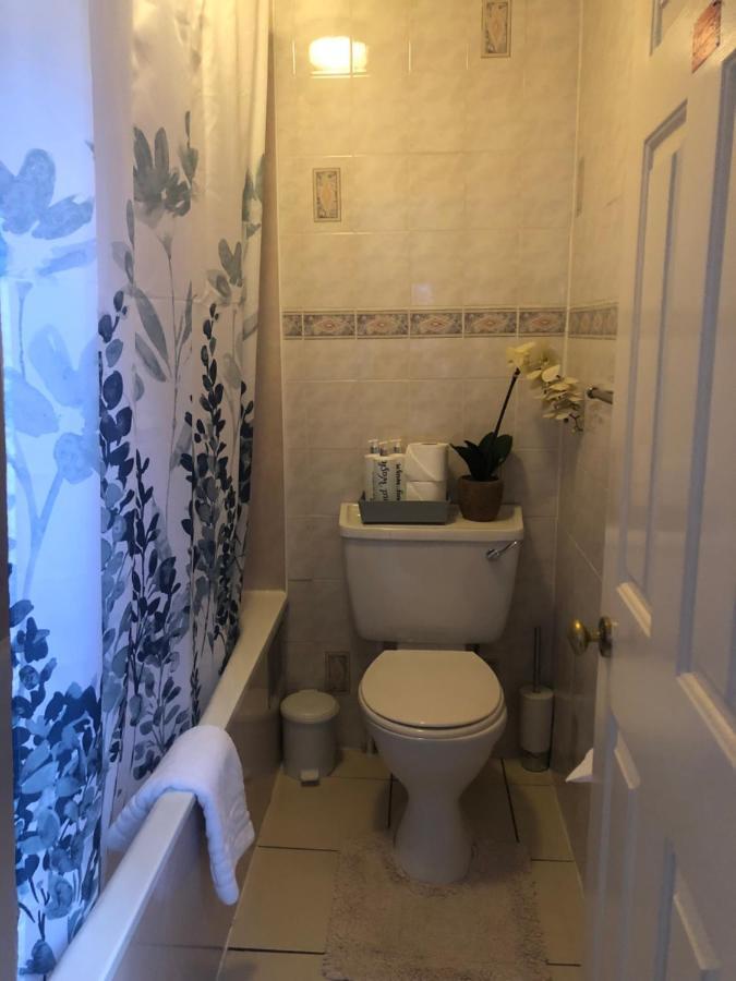 Double Room,942870334:JPEG