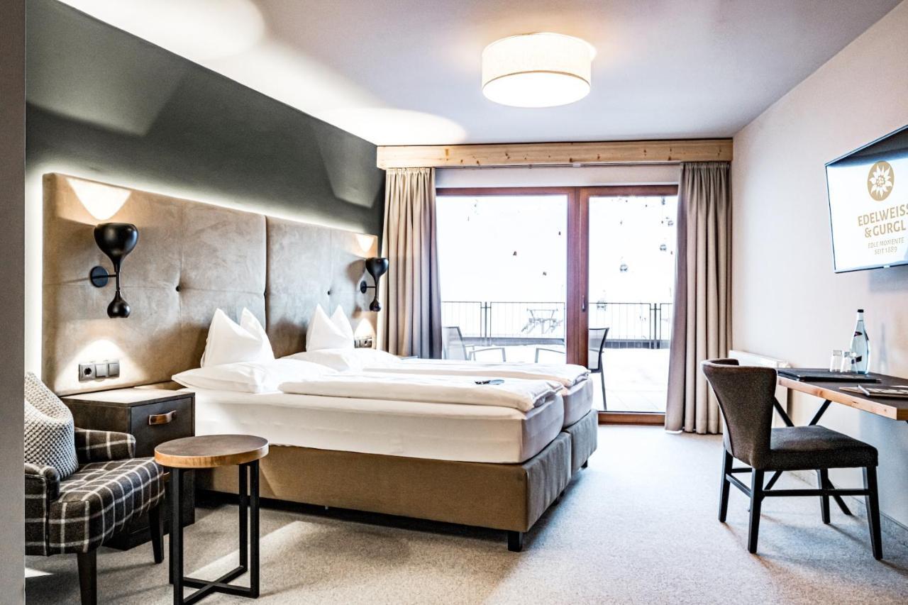Double Room,1589480215:JPEG