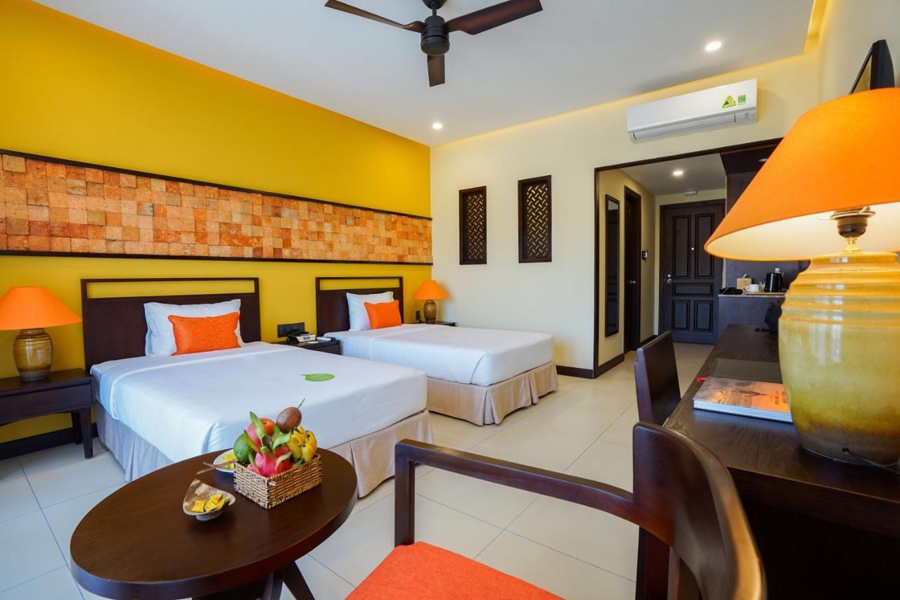 Deluxe Double Room with Balcony - Complimentary Minibar in room,1163718750:JPEG