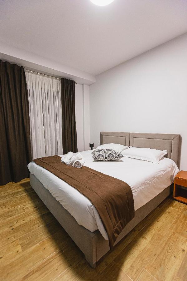 Twin Room,979465984:JPEG