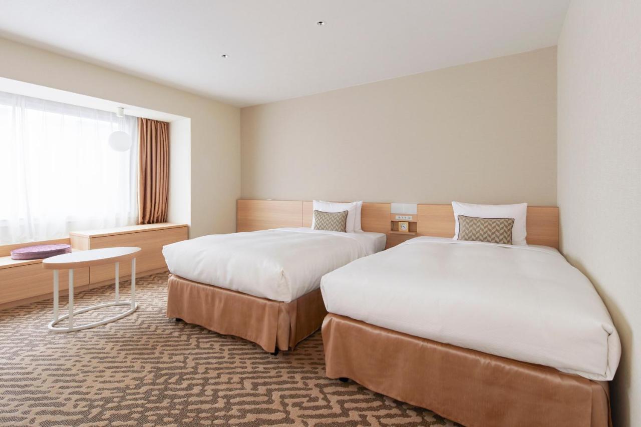 Standard Large Twin Room Non-Smoking
