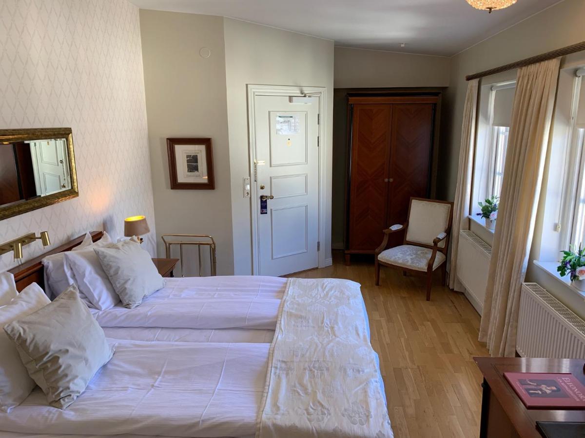 Deluxe Double Room,996153397:JPEG