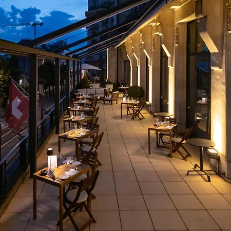 Hotel De La Paix Lausanne-3