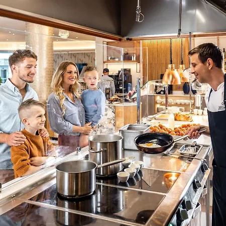 Hilton Rijeka Costabella Beach Resort And Spa-2