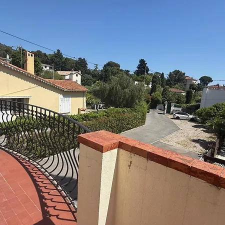 Kimi Residence-3