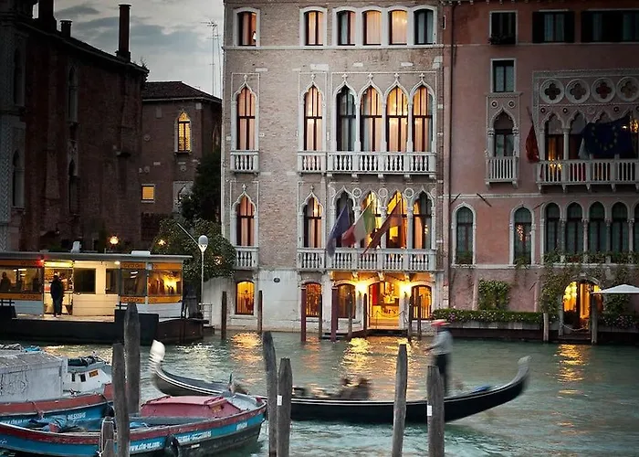 Luxury Hotels in Venice